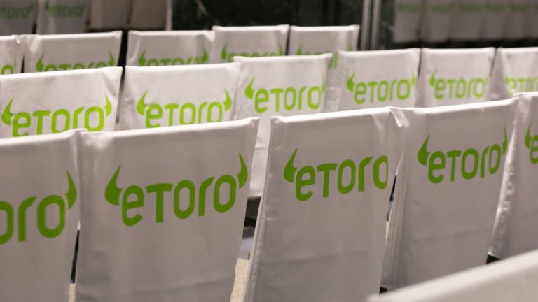 Cryptocurrency and Stock Trading Platform Etoro Aims to Go Public Through a $10.4 Billion SPAC Deal