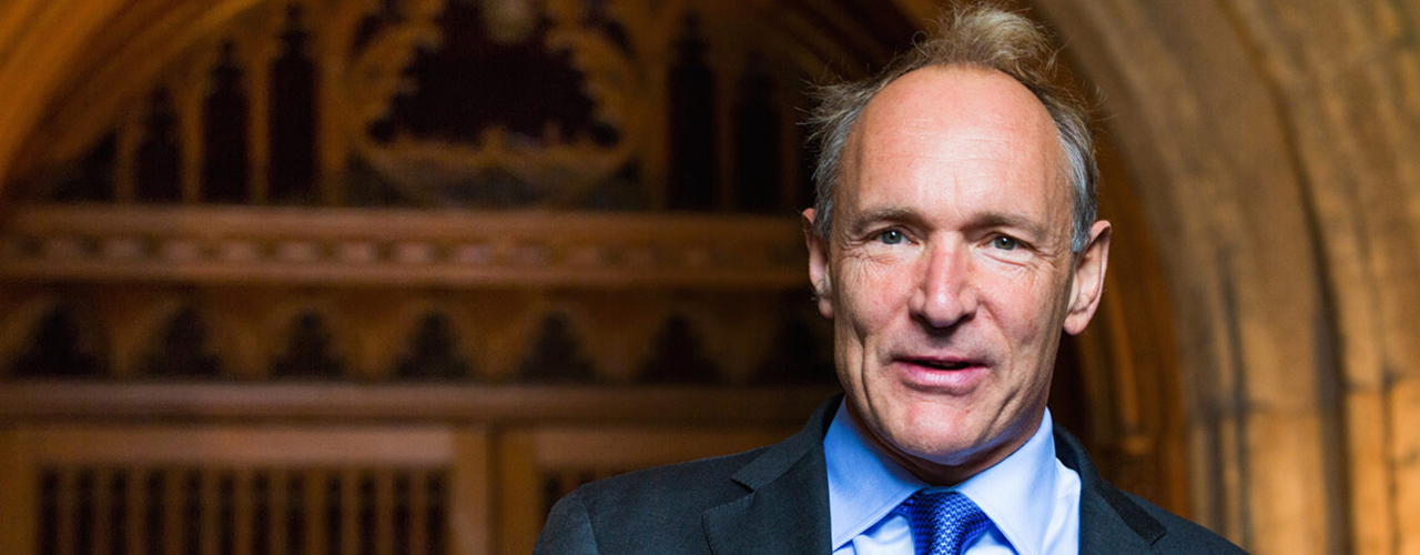 Report Says Western Union Could Lose $400M if El Salvador's Chivo Bitcoin Wallet Gains Traction, Tim Berners-Lee Weighs In Report Says Western Union Could Lose $400M if El Salvador's Chivo Bitcoin Wallet Gains Traction, Tim Berners-Lee Weighs In