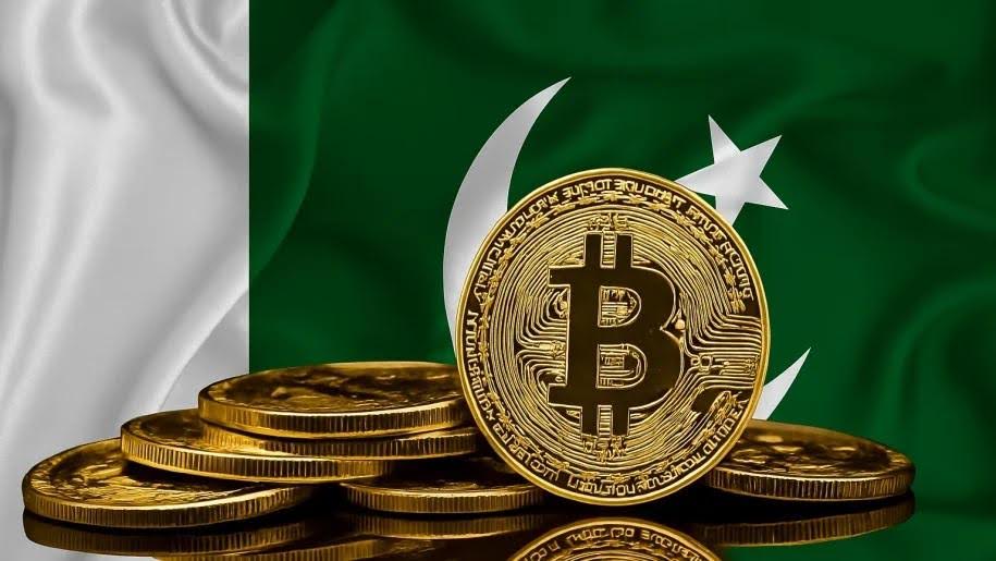 pakistans-bold-crypto-leap-unveiling-a-strategic-bitcoin-reserve-in-2025-vegas