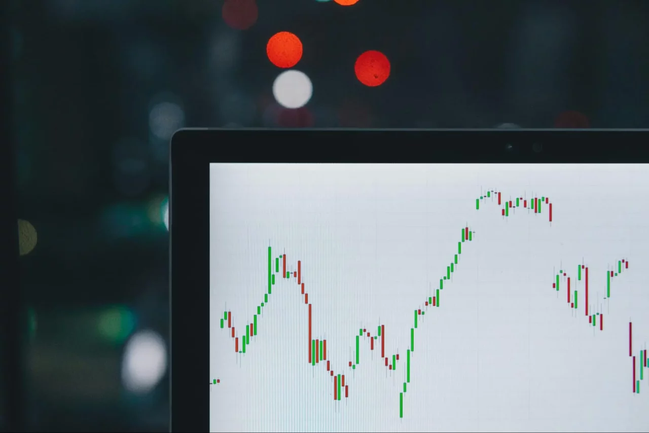 trading-chart-of-uniswap